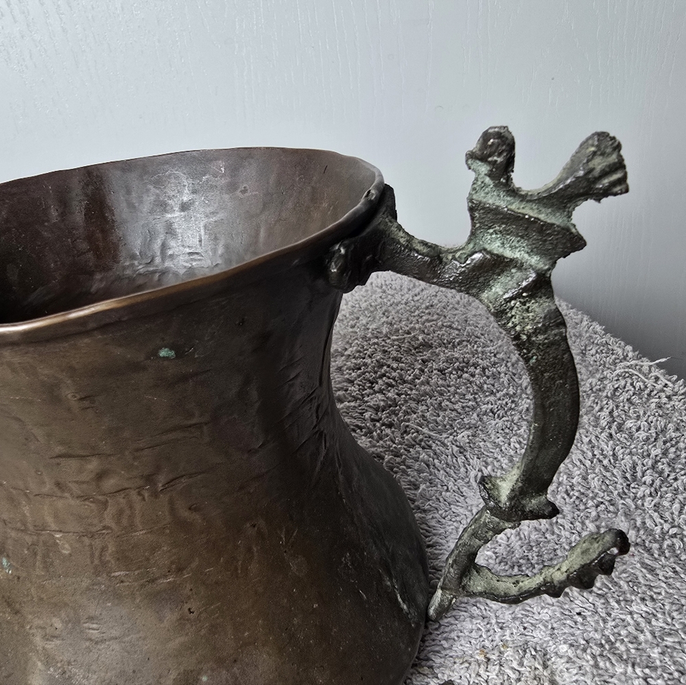 Vintage Copper Pitcher Jug Hammered Brass Rooster Chicken Handle - Picture 2 of 8